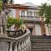 ... a Villa Maria...